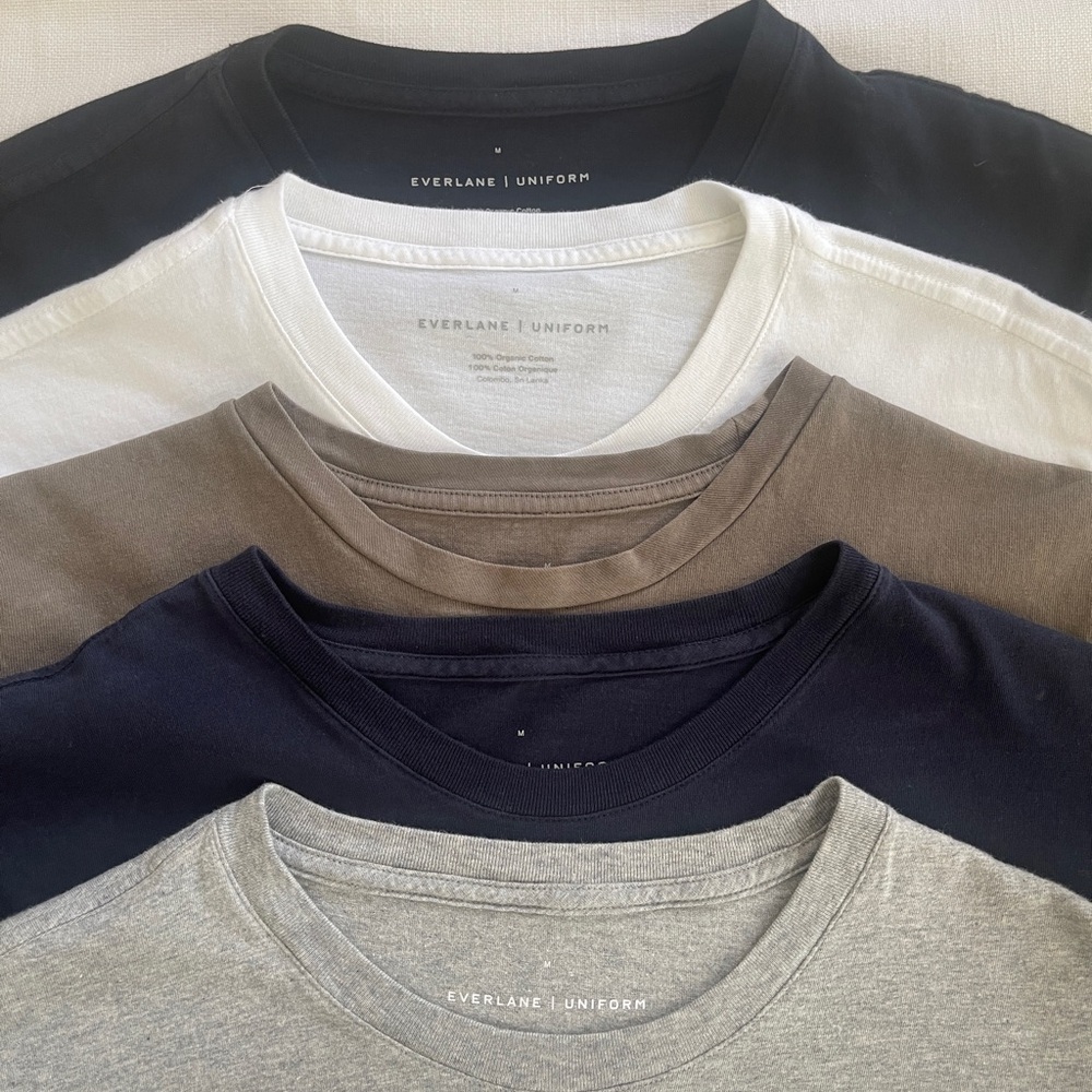Set of 5 Everlane Men’s Medium Cotton Crew Neck Tees